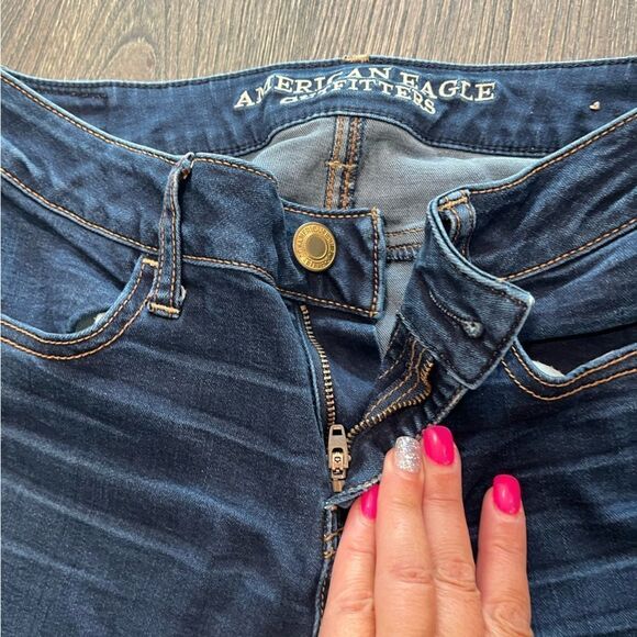 American Eagle Denim Super Stretch Denim Jeans Dark Wash Size 2 Short - Picture 6 of 11